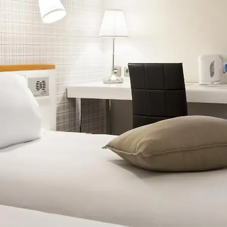 Hotel La Voile Rouge Rosporden